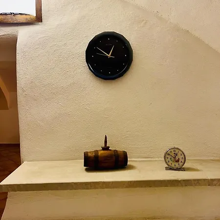 Mameli House